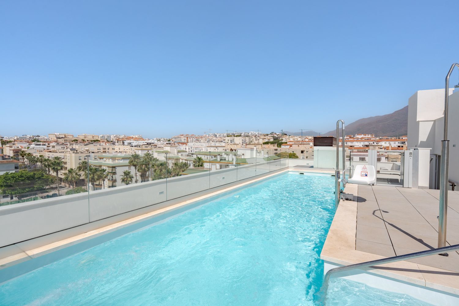 Piso en Calle Lazaga, 13 B2 3c, Puerto de Estepona - Foto 2
