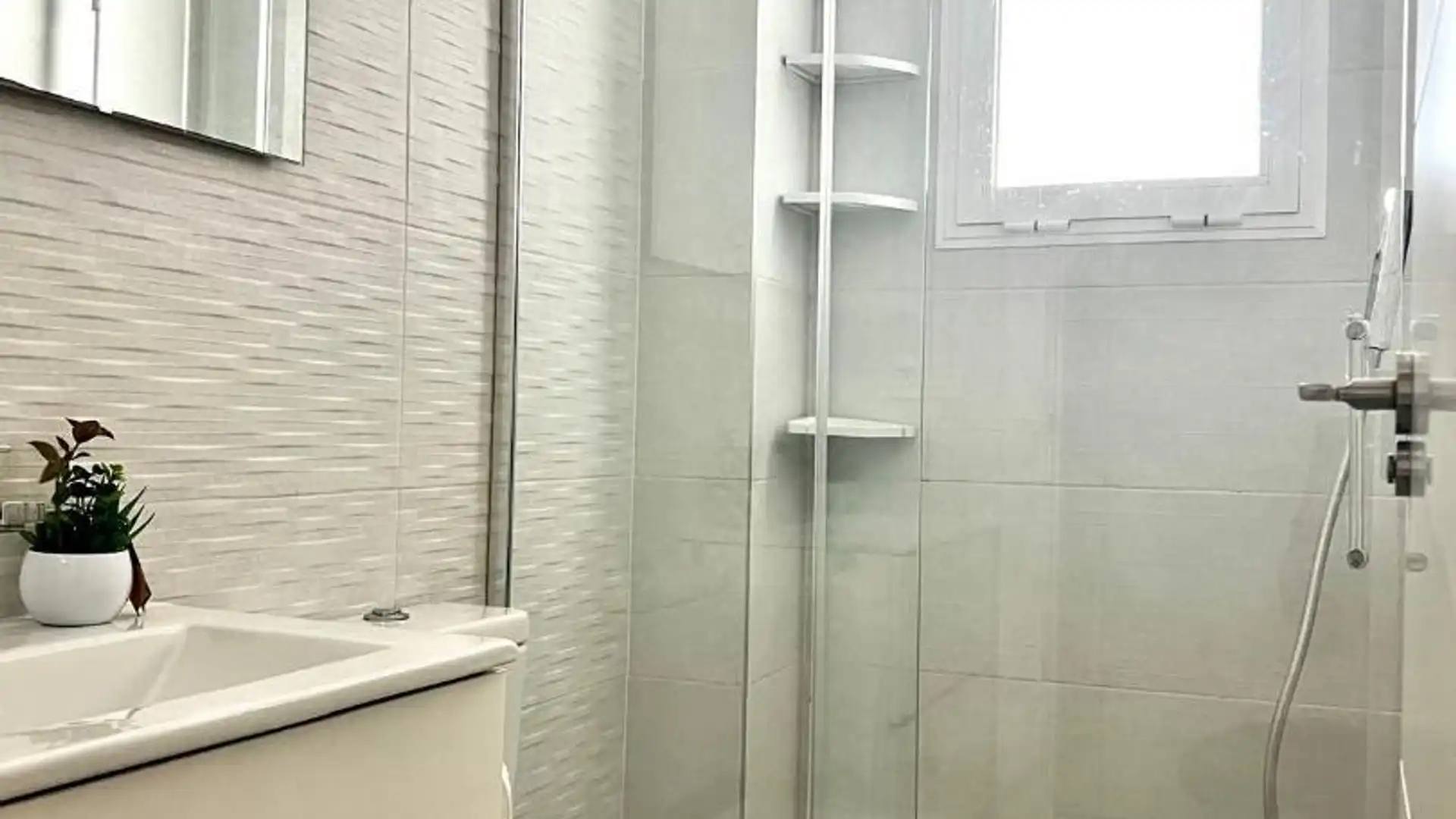 Piso en  Carrer de Roger de Flor 43 - Foto 25