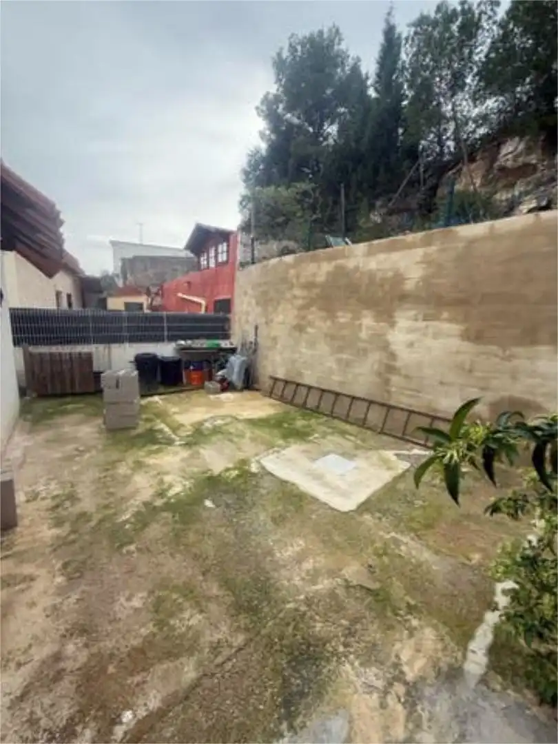 Casa adosada en Godelleta - Foto 2