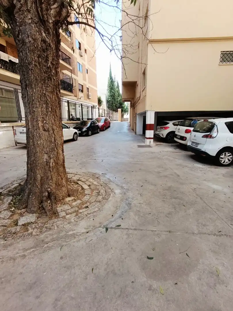Piso en  Avenida Juan Sebastián Elcano 141 - Foto 19
