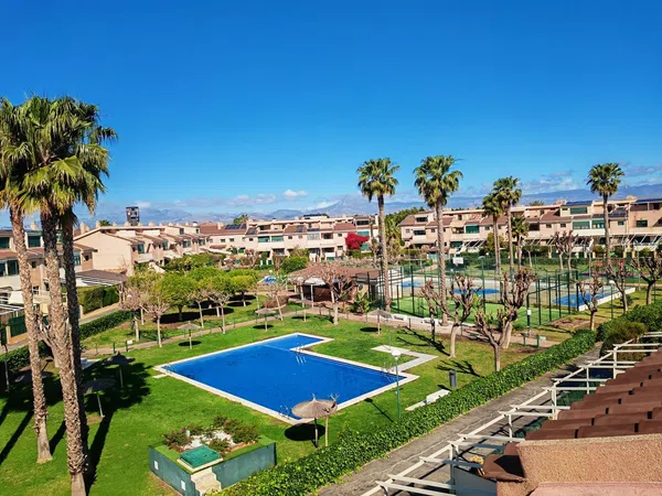Chalet adosado en Calle Enric Valor, 12, Alicante Golf - Foto 1