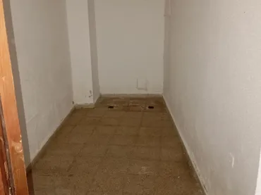 Local comercial en  Calle Alfonso XI 45 - Foto 5