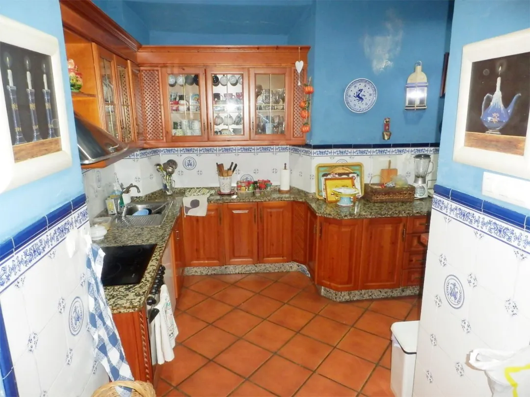 Casa adosada en  Calle Pompeyos 4 - Foto 8