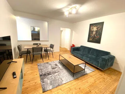 Piso en C. Cardenal Cisneros, 61