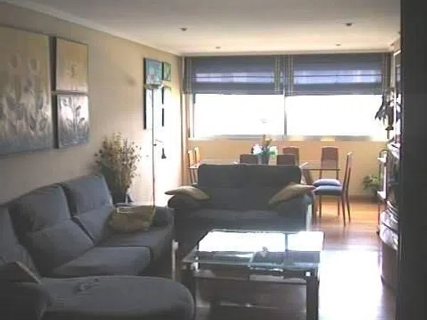 Piso en calle de Santiago de Compostela, 62