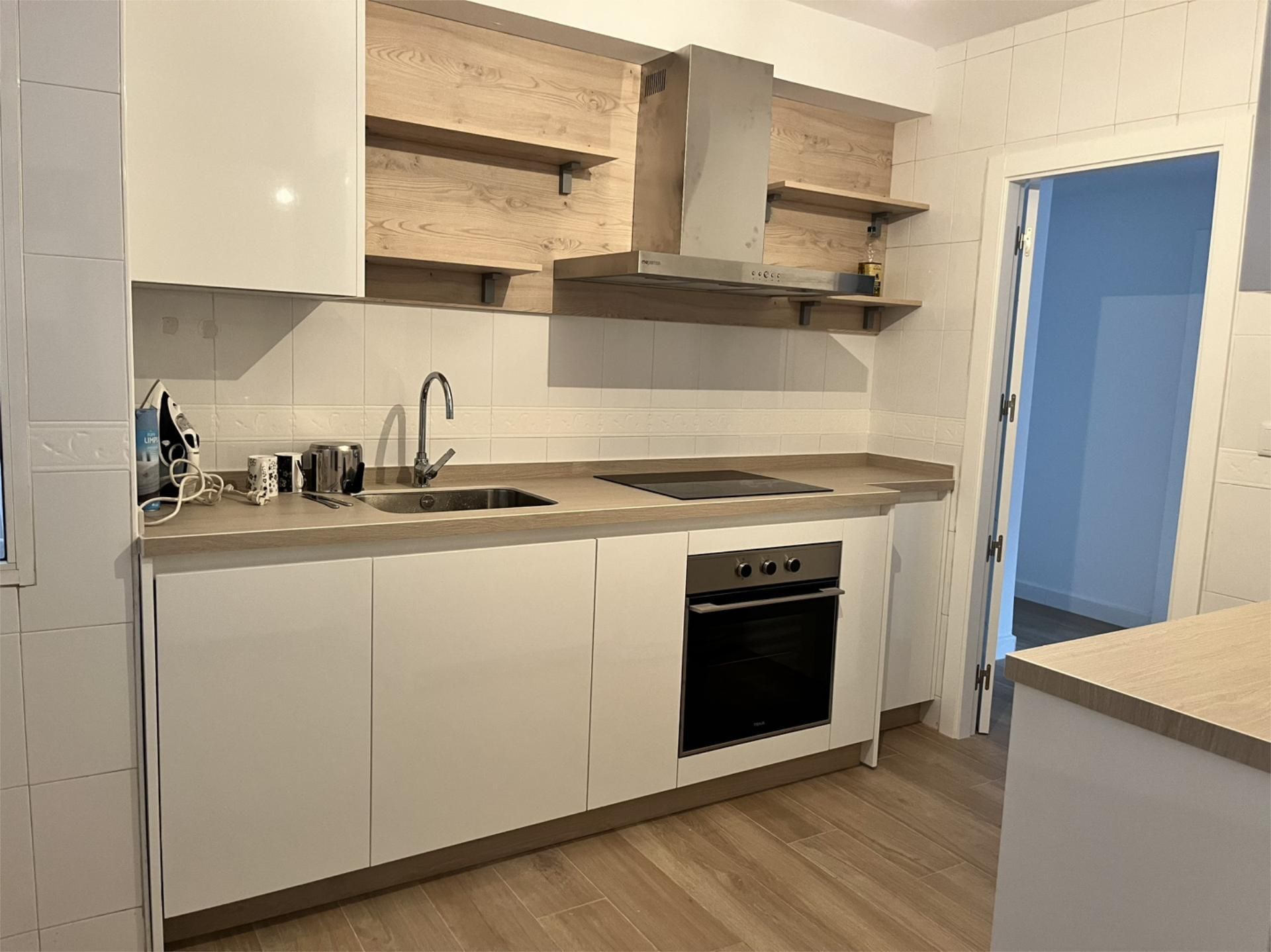 Piso en  Avenida de Medina Azahara 27 - Foto 16