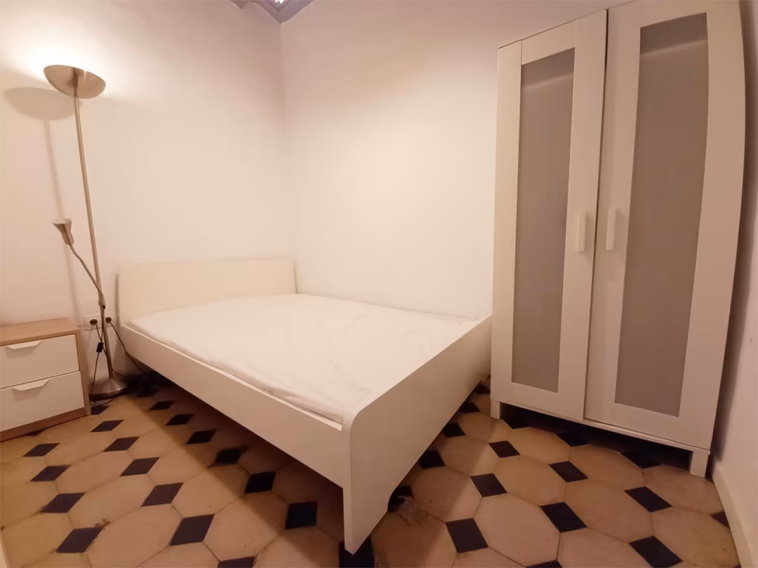 Piso en  Carrer dels Escudellers 5 - Foto 5