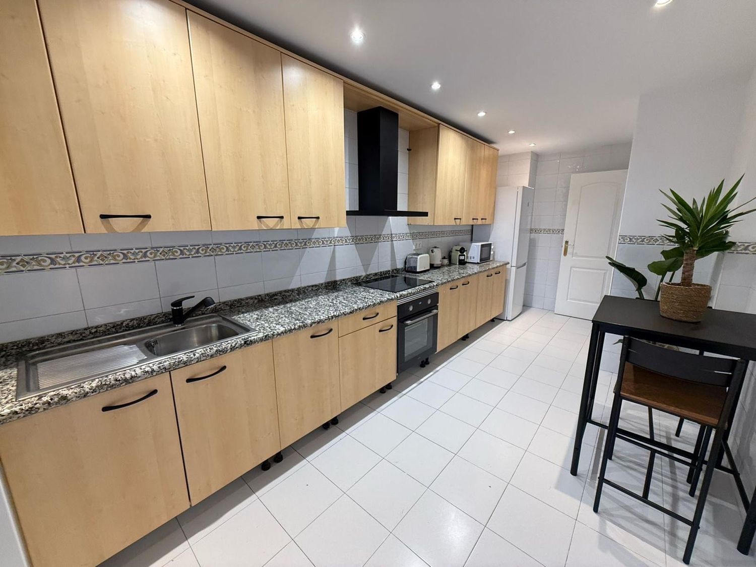 Piso en avenida Santiago de Compostela, 13 - Foto 5