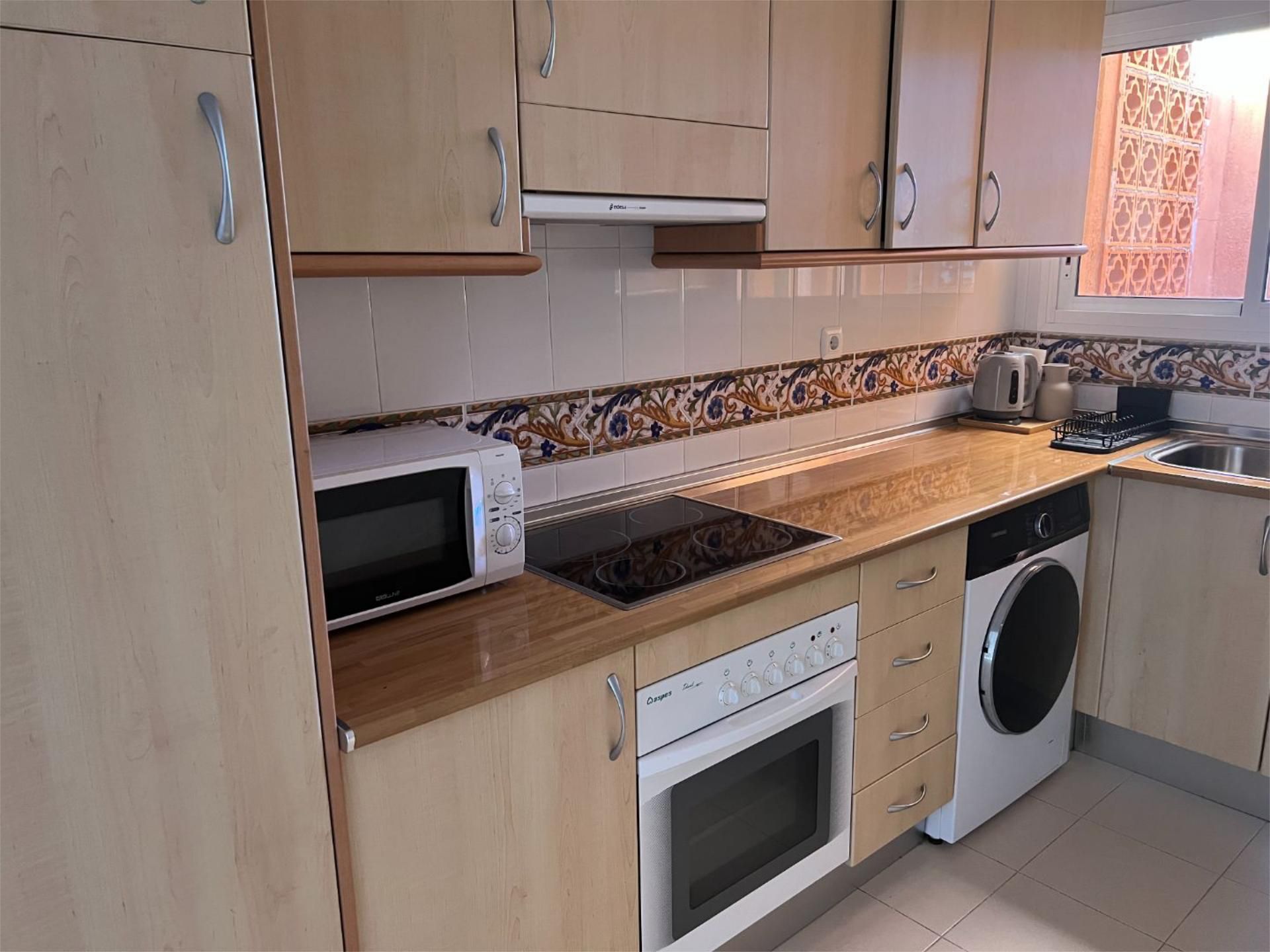 Piso en  Avenida Aljaima 15 - Foto 12