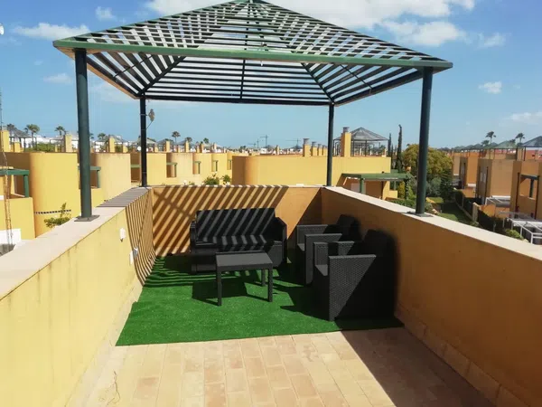 Chalet adosado en Avenida Juan Carlos I, 14 - Foto 6