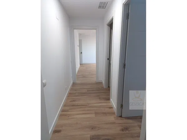 Piso en Calle de Benet Cortada - Foto 12