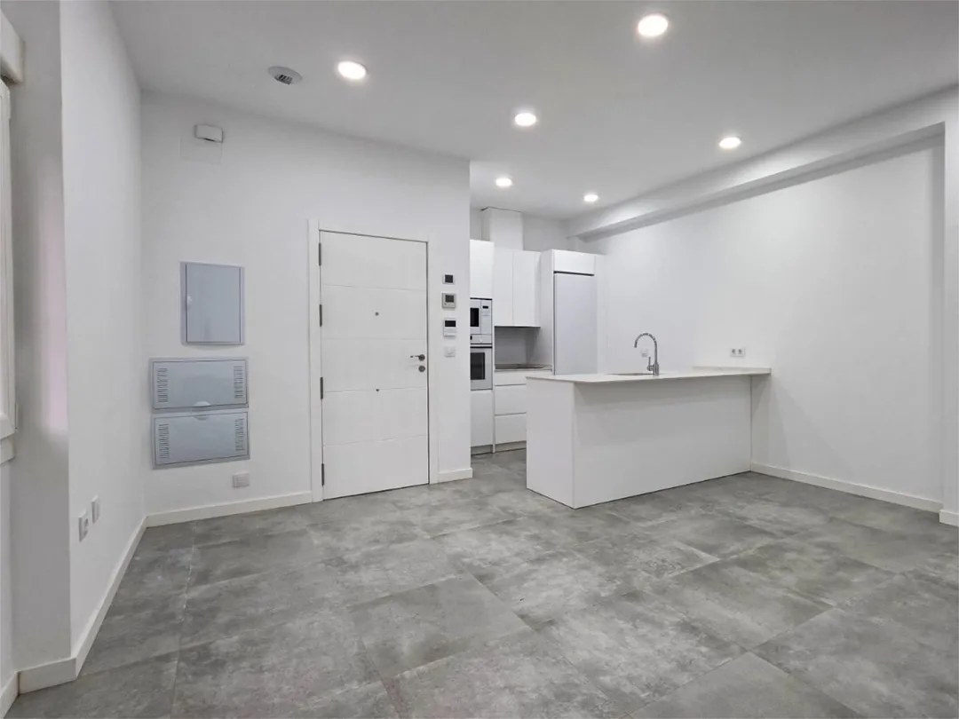 Piso en  Calle Melchor Gallegos 1 - Foto 2