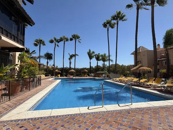 Chalet adosado en Urbanización Condes de Iza s/n, Rodeo Alto-Guadaiza-La Campana - Foto 6