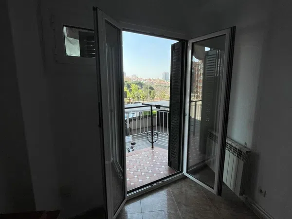 Piso en paseo de la Dirección, 170