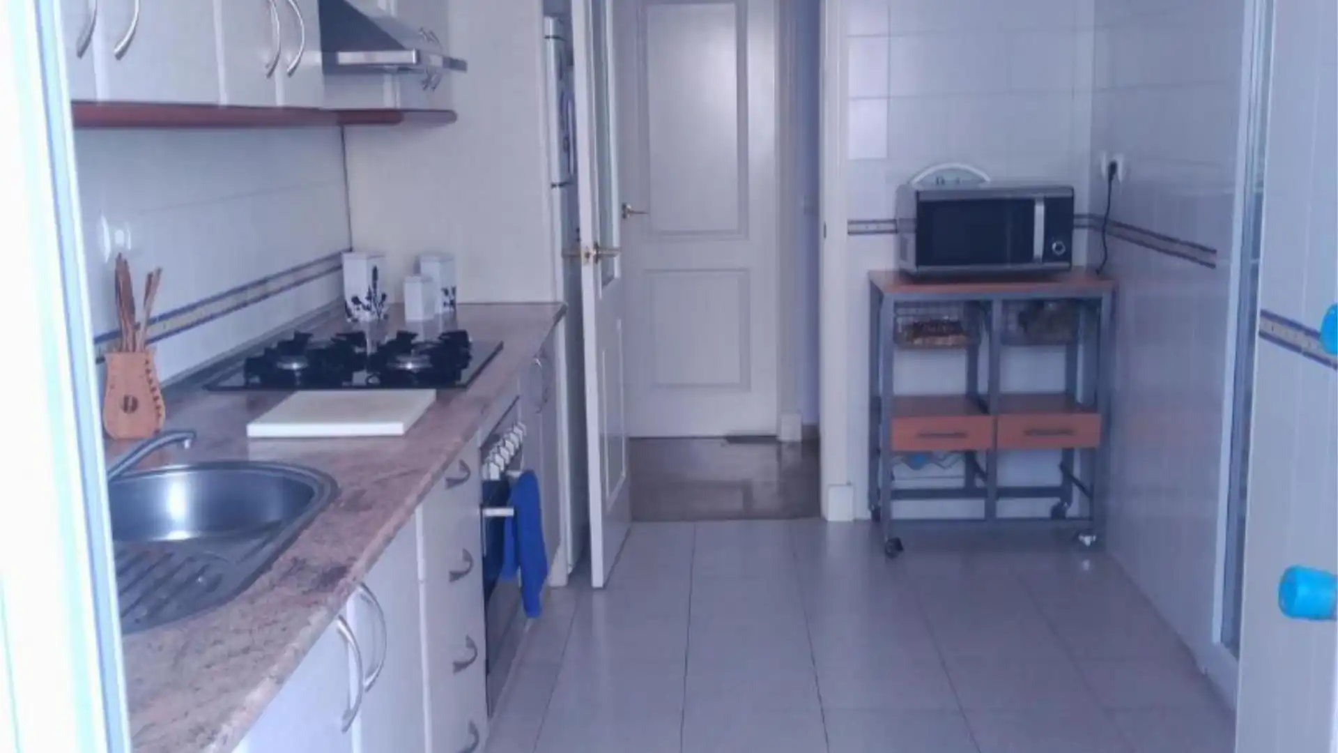 Piso en  Avenida Reina Sofía 2 - Foto 13