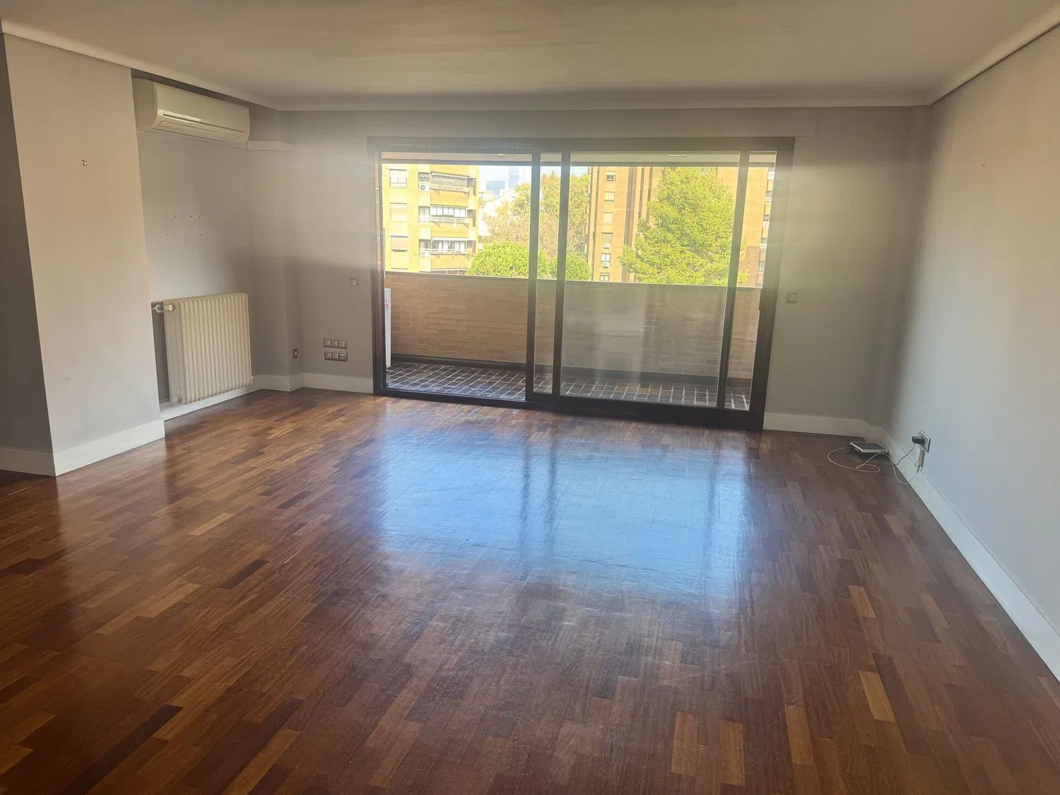 Piso en calle de la Infanta María Teresa, 6 - Foto 20
