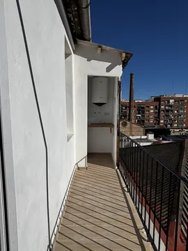 Piso en  Avinguda del Port 222 - Foto 5