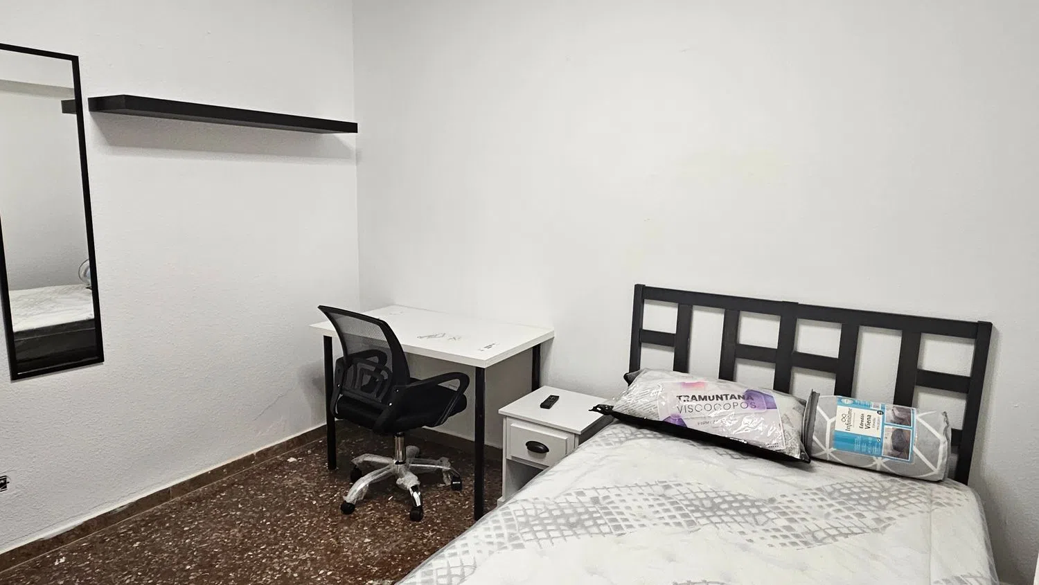 Piso en calle de Juan José Lorente, 9 - Foto 3