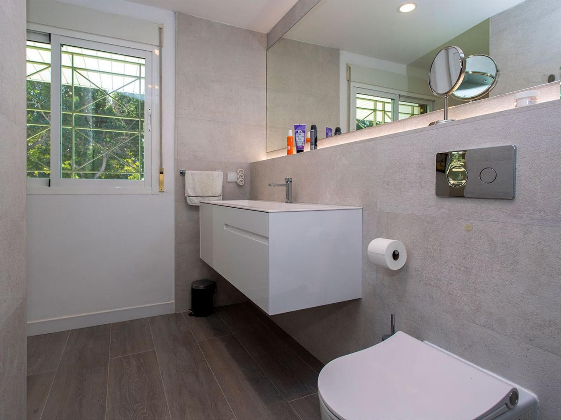 Piso en  Avenida Pintor Fernando Soria 8 - Foto 29