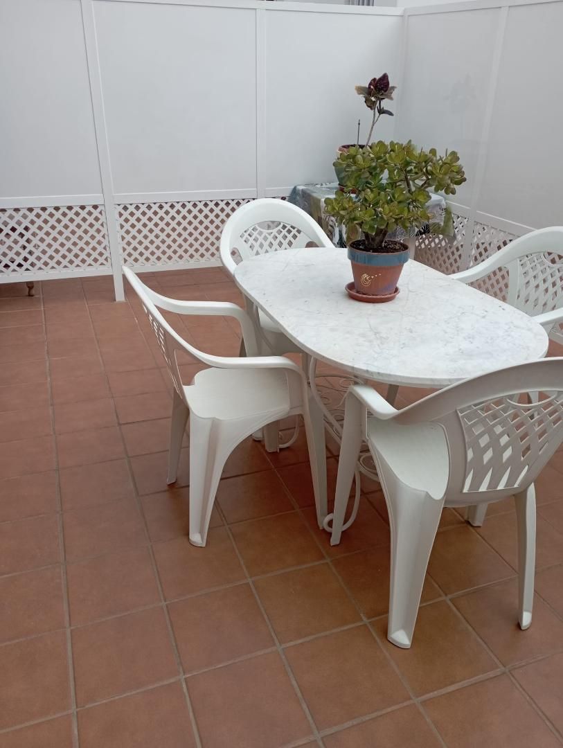 Piso en  Calle Escritor Enrique y Castillo 5 - Foto 3