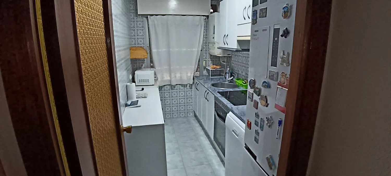 Piso en La Alhóndiga - Foto 9