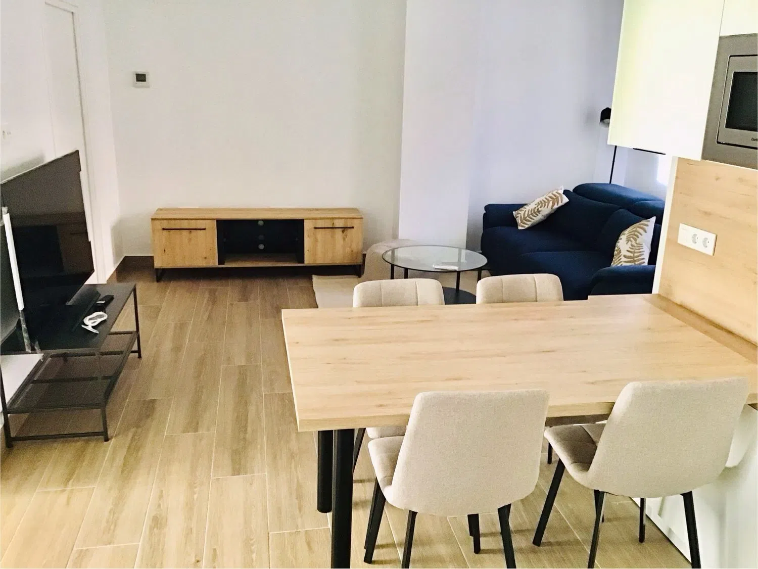 Piso en calle Berna, 23 - Foto 2