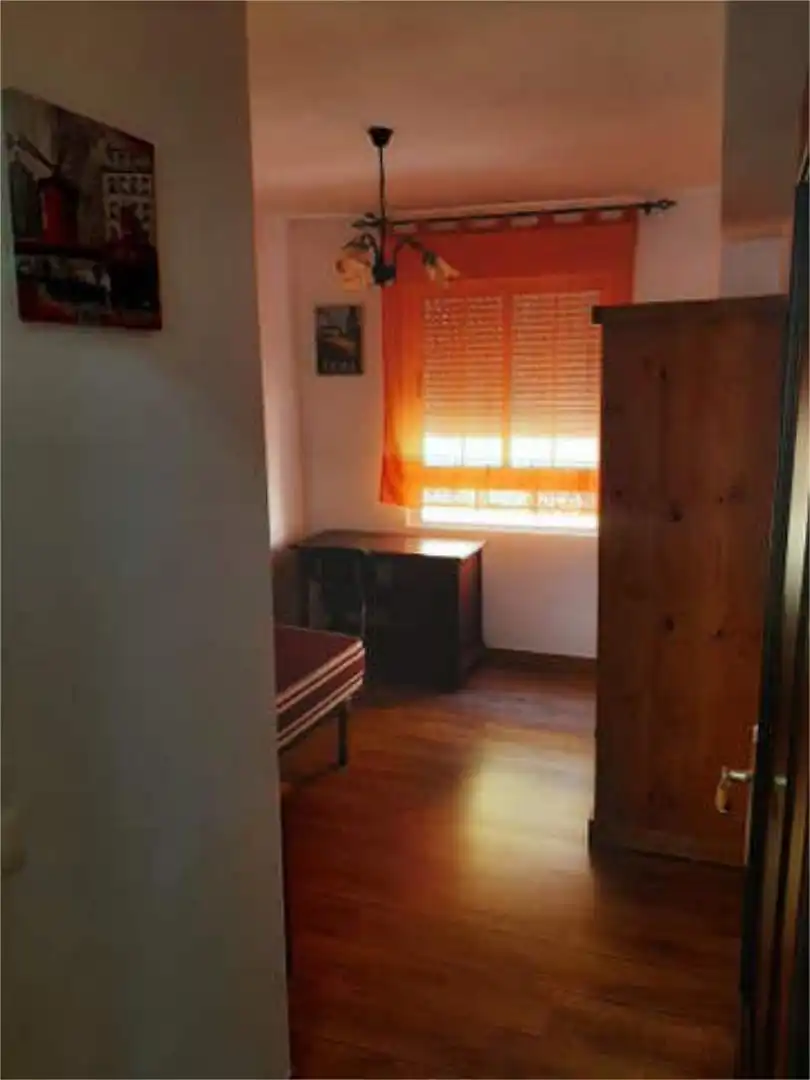 Piso en Cruz de los Caidos - Foto 5