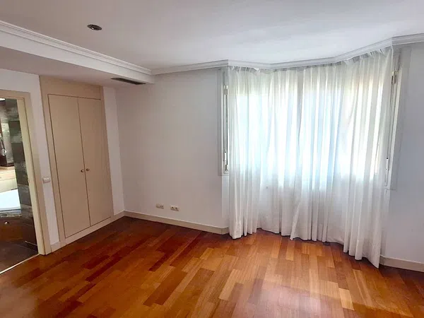 Chalet pareado en Avenida Bellas Artes, Zona norte - Foto 12