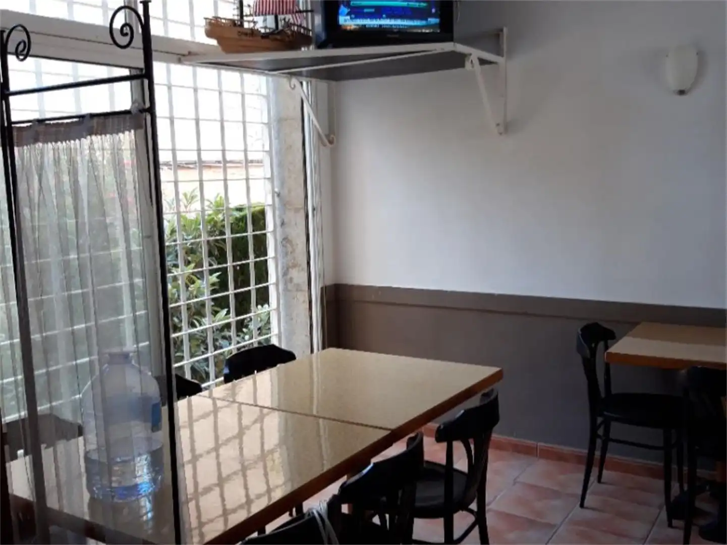 Local comercial en calle Carrer Malgrat 1 - Foto 6