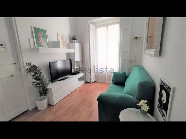 Piso en calle de la Esgrima, 3