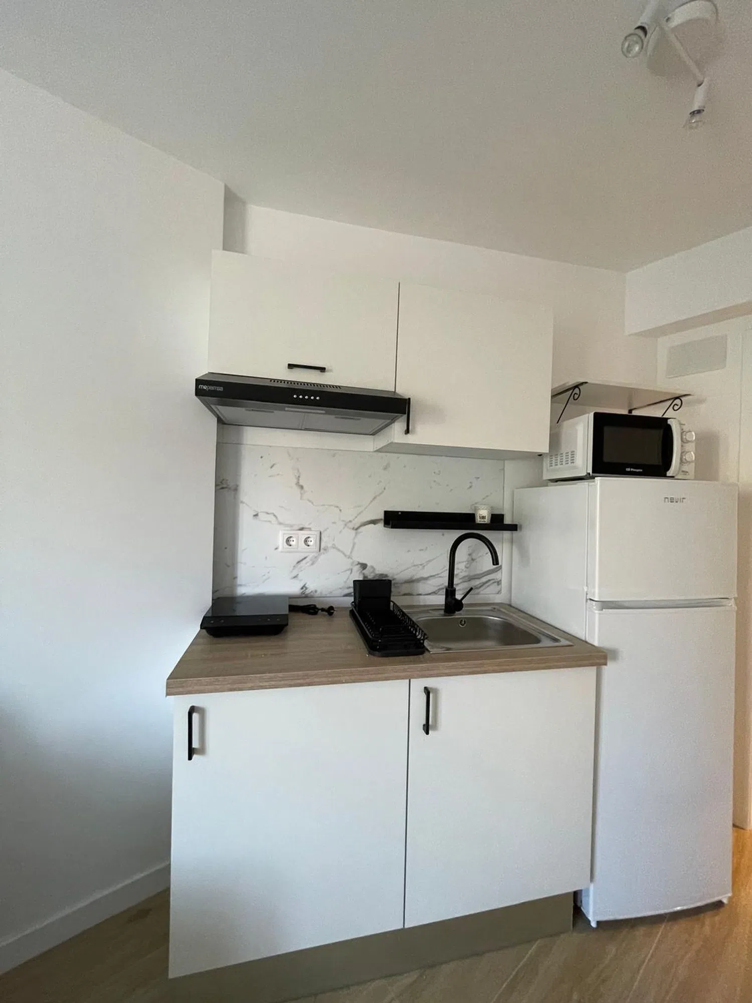 Estudio en calle de Zaida, 43 - Foto 6