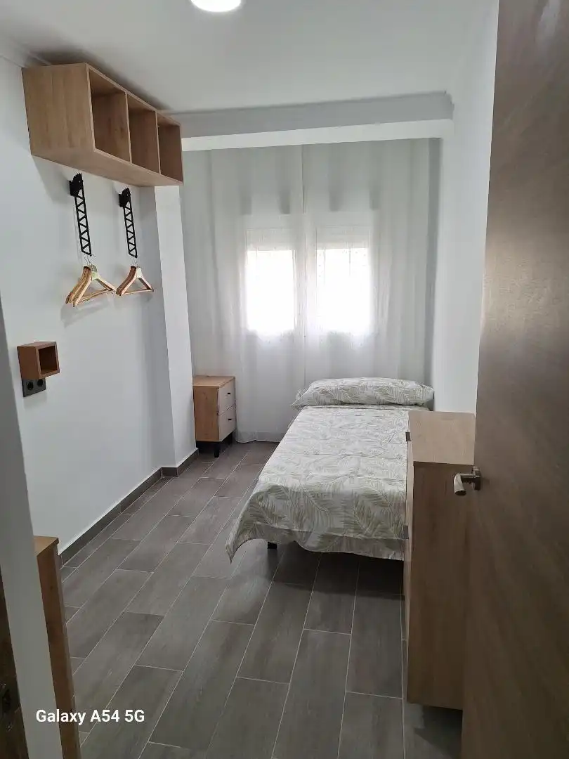 Piso en  Calle Milagros Maestre Esteve 122 - Foto 8