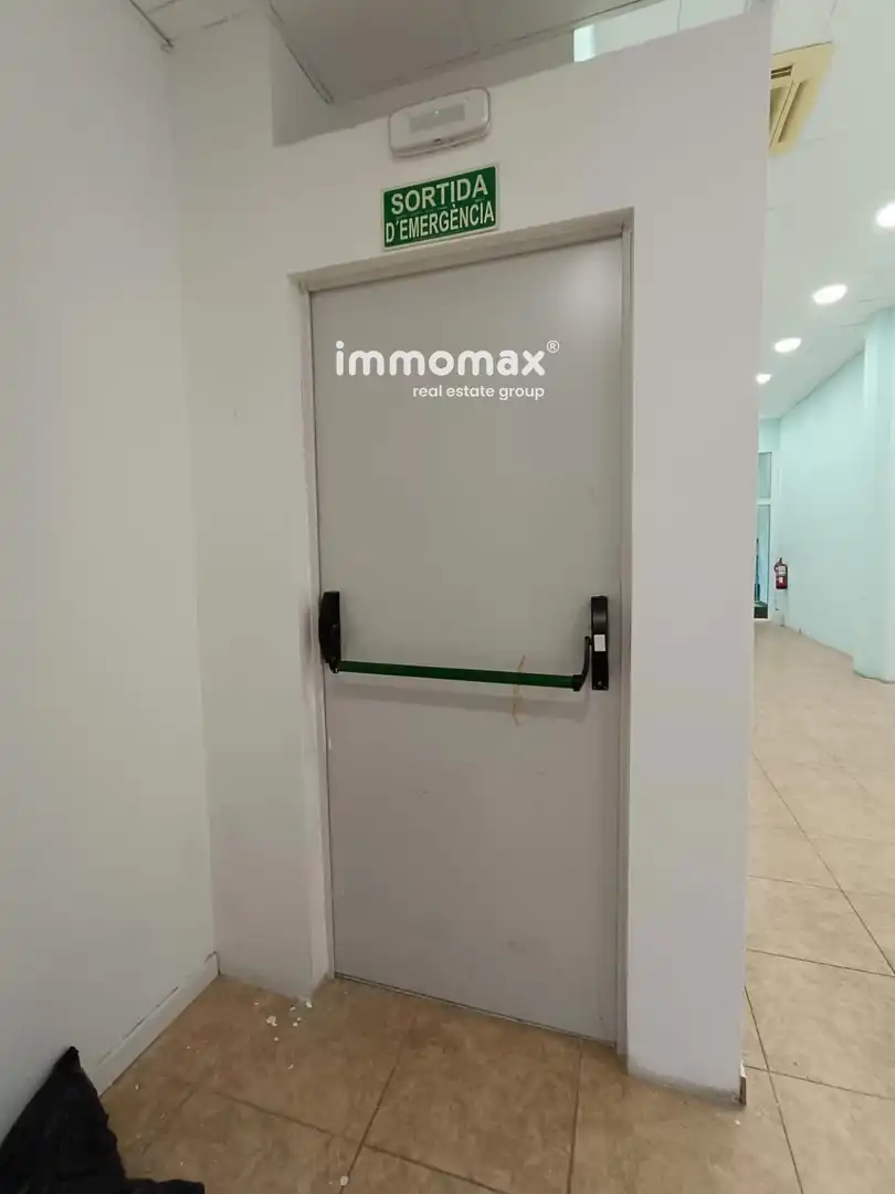 Local comercial en  Josep Miquel Quintana - Foto 6
