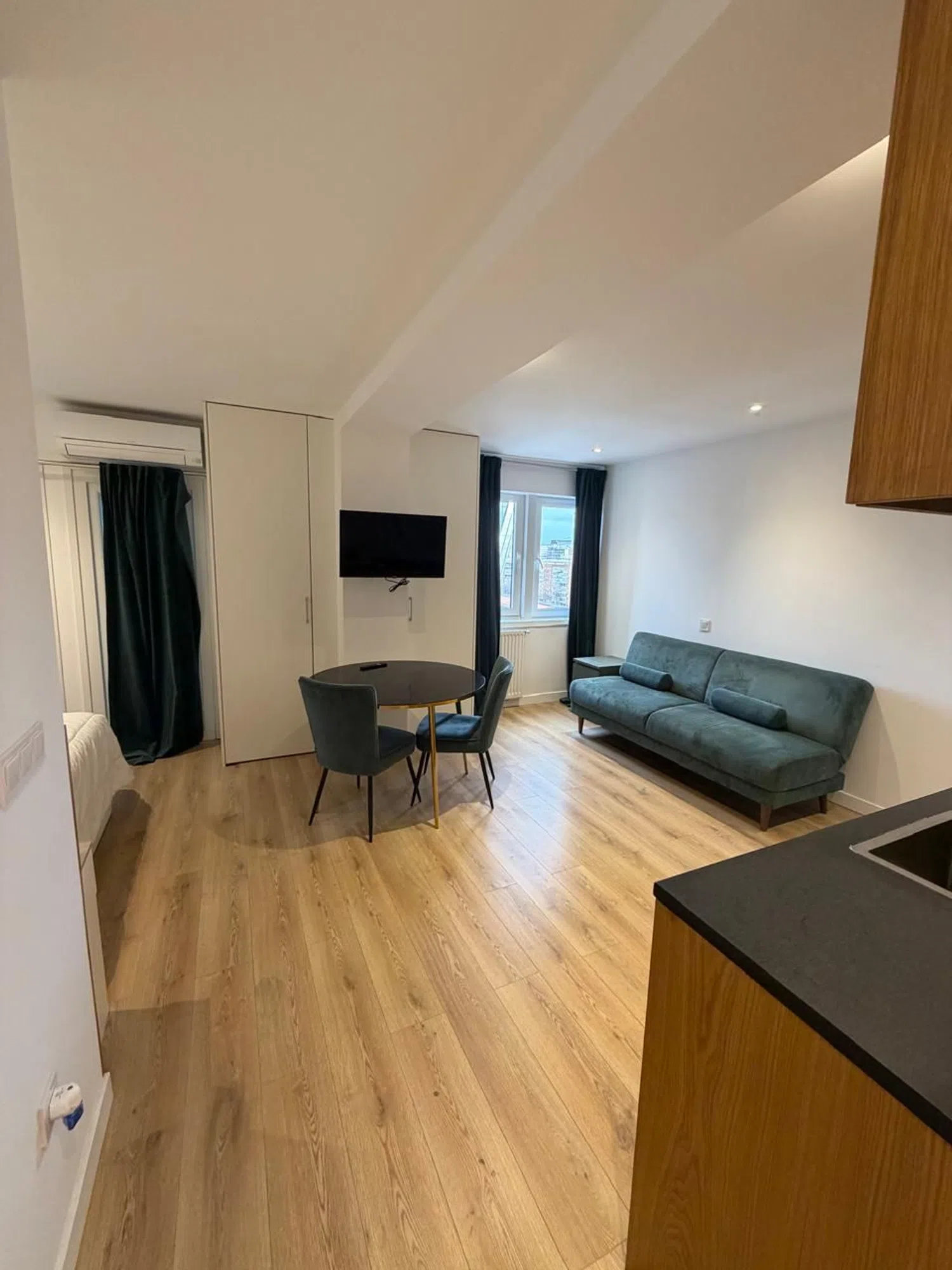 Estudio en plaza Castilla, 3 - Foto 1