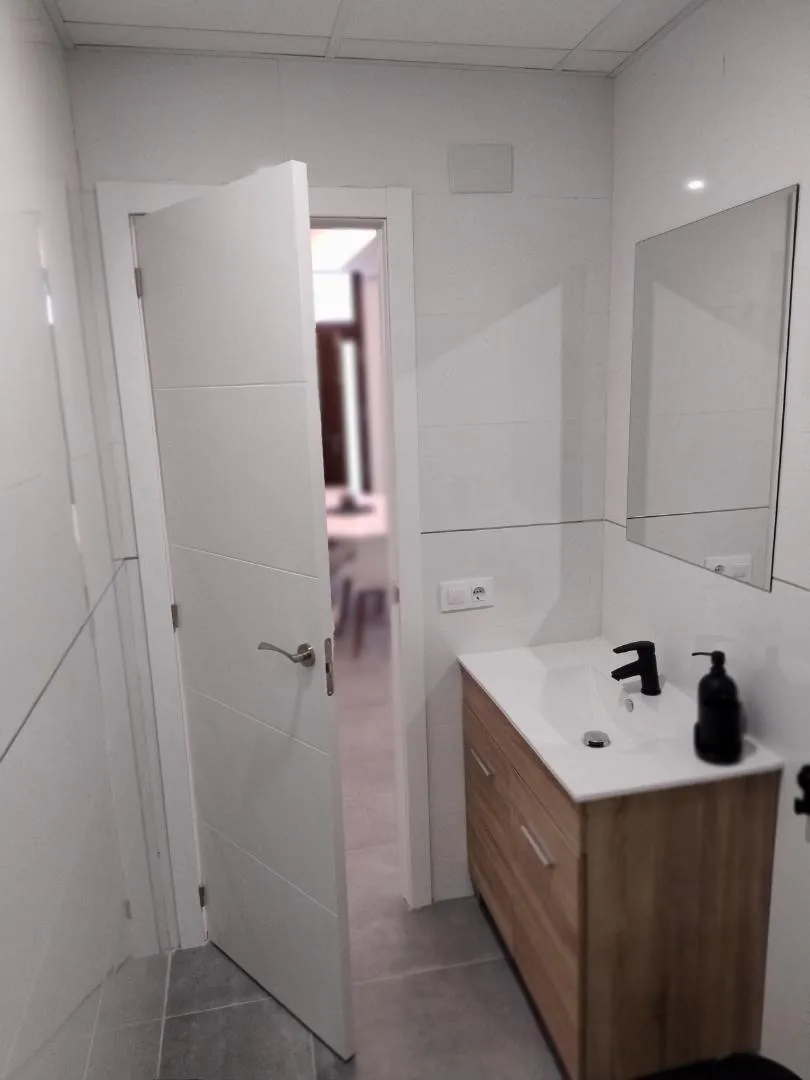 Apartamento en  Calle Rodrigo de Triana 90 - Foto 13