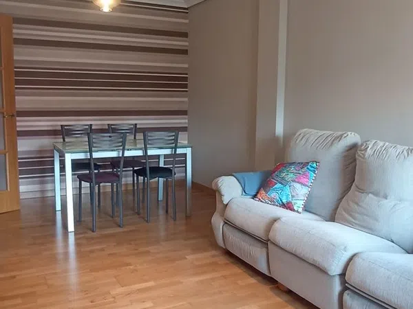 Piso en calle Tomás A. Alonso, 4