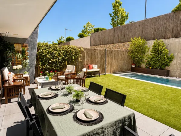 Chalet adosado en Avenida de la Armada Española, 13 - Foto 3