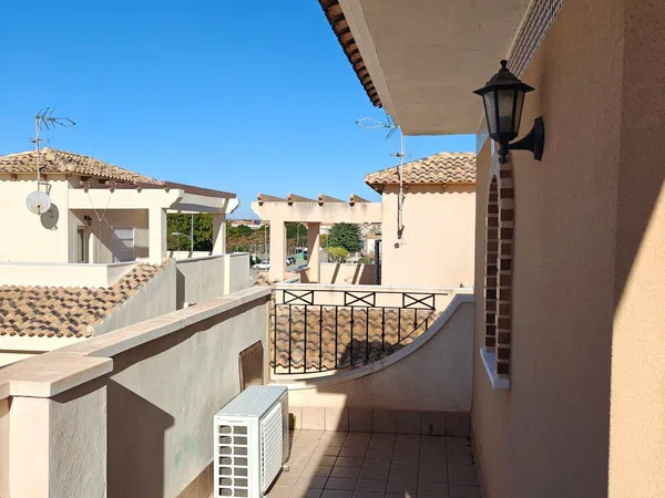 Chalet adosado en Avenida de Europa, 27 d - Foto 17