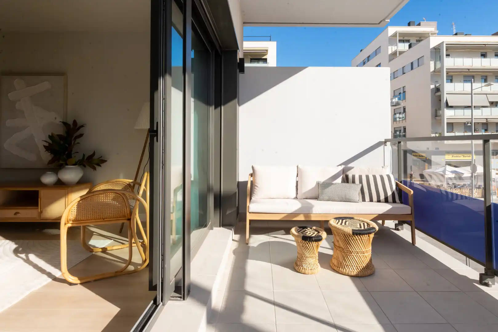 Planta baja en  Carrer de la Indústria 378 - Foto 6