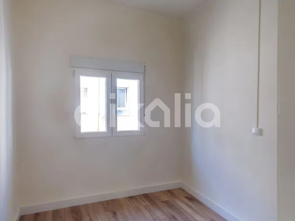 Piso en calle Profesores Hermanos Muñoz - Foto 16