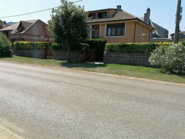 Chalet en  Avenida de Berria Primera Avenida 46 - Foto 2