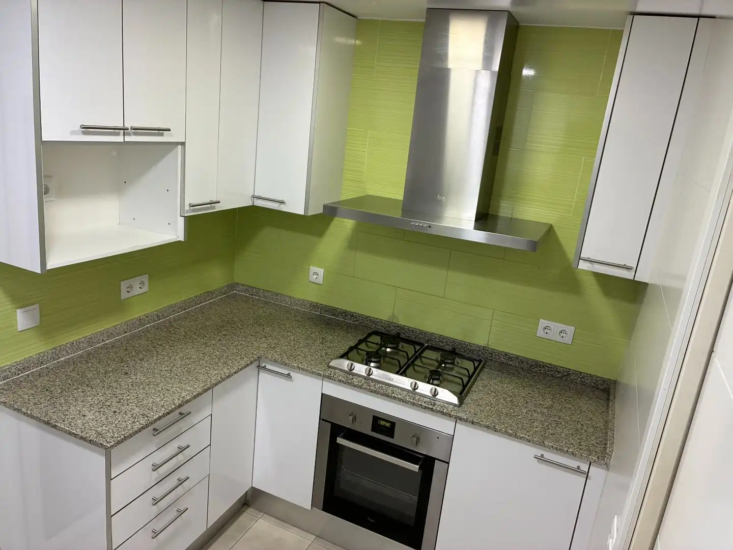 Piso en  Avinguda de Cornellà 76 - Foto 4