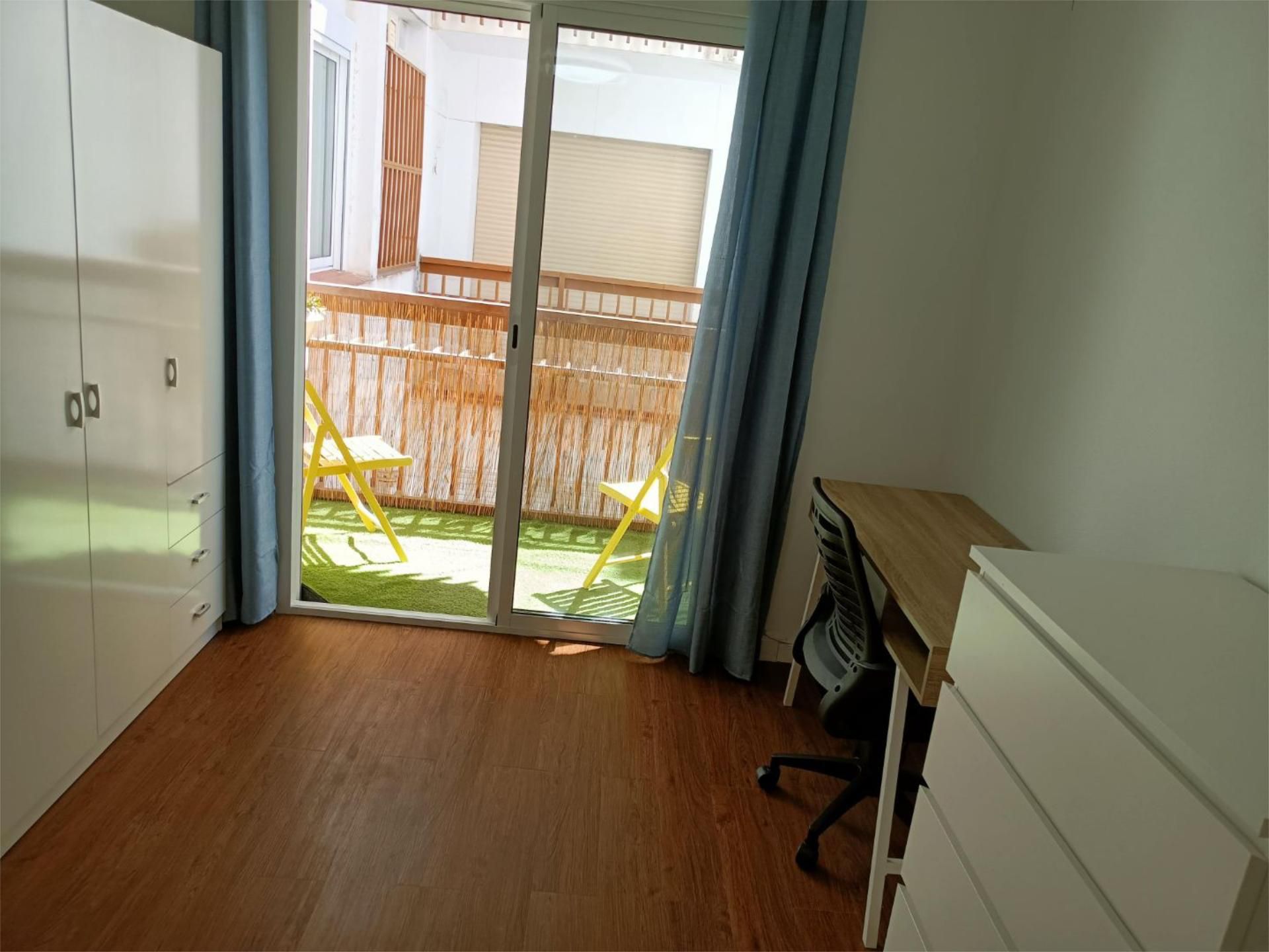 Piso en  Avenida de Medina Azahara 43 - Foto 7