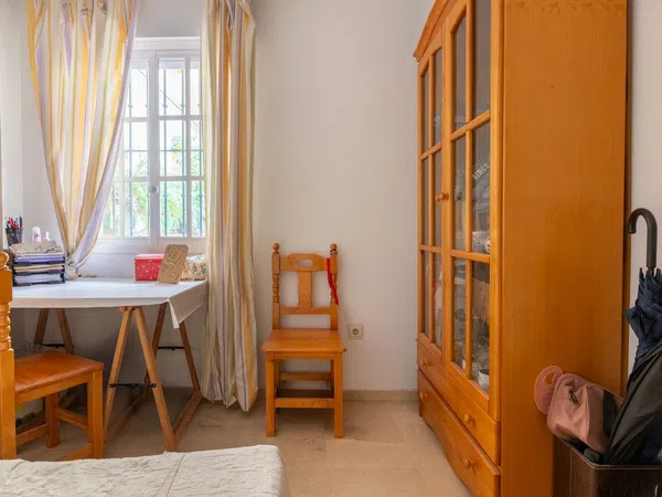 Piso en Barrio Calle Betis - Pagés del Corro - Foto 9