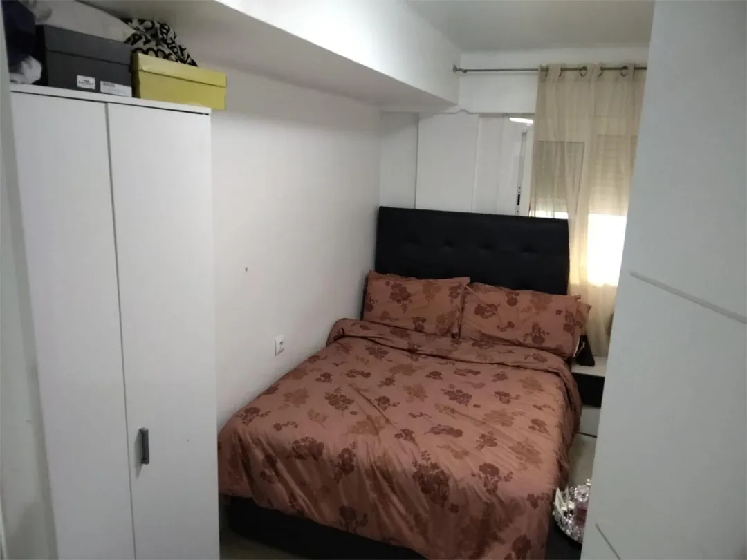 Piso en  Avinguda Sant Esteve 96 - Foto 2