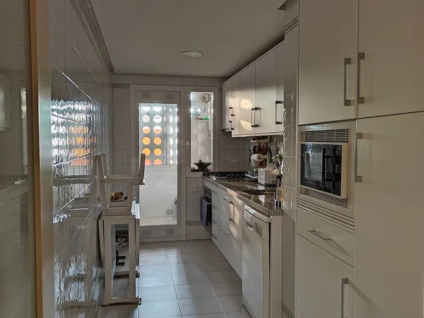 Piso en calle Príncipe de Vergara, 1 - Foto 3