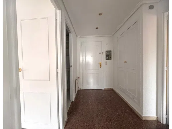 Piso en Calle de Marceliano Isábal, 3 b - Foto 2