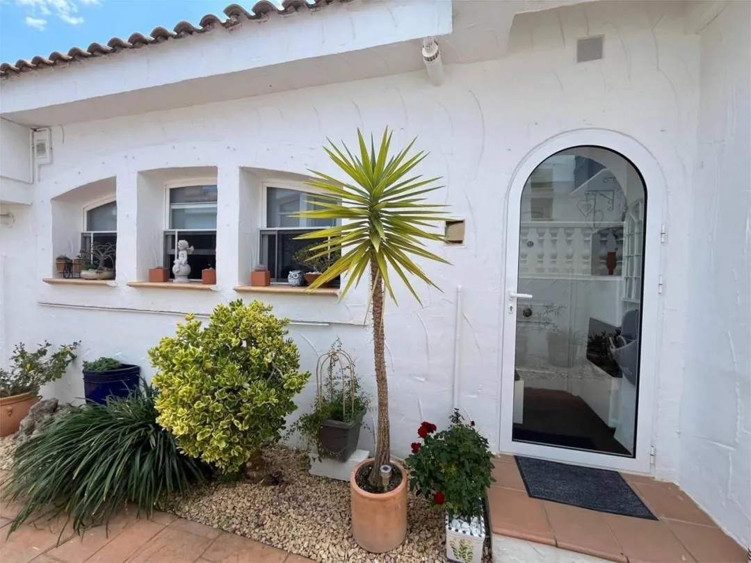 Casa adosada en  Urbanización Rambla de la Monja 46 - Foto 3