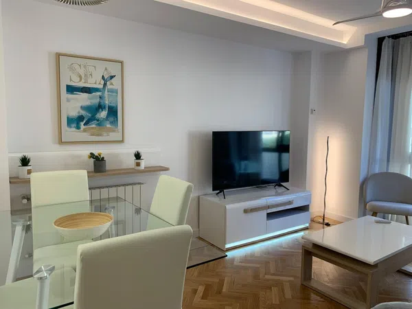 Piso en Avenida de la Ciudad de Barcelona, 216, Adelfas - Foto 2