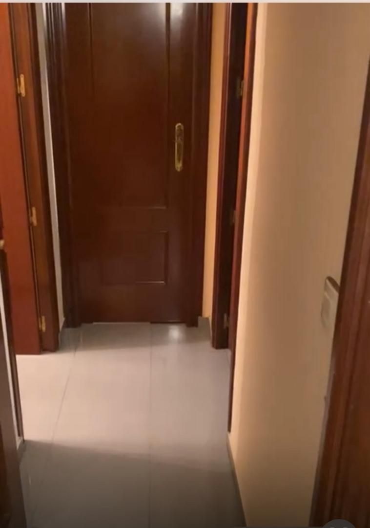 Piso en  Calle Espartinas 6 - Foto 14